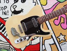 Load image into Gallery viewer, Teisco S-2

