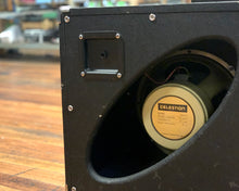 Load image into Gallery viewer, Ulbrick 1x12&quot; Speaker Cab
