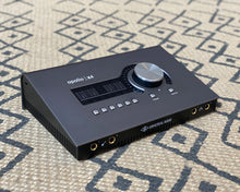 Load image into Gallery viewer, Universal Audio Apollo x4 + UAD-2 OCTO Core Satellite (bundle)
