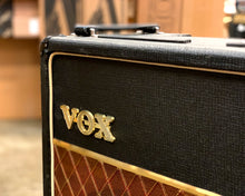 Load image into Gallery viewer, &#39;65-66 VOX (JMI) AC-30/6 &#39;Treble&#39; - Red Panel w/ Silver Bell Celestion 12&quot;s (Non Top Boost)
