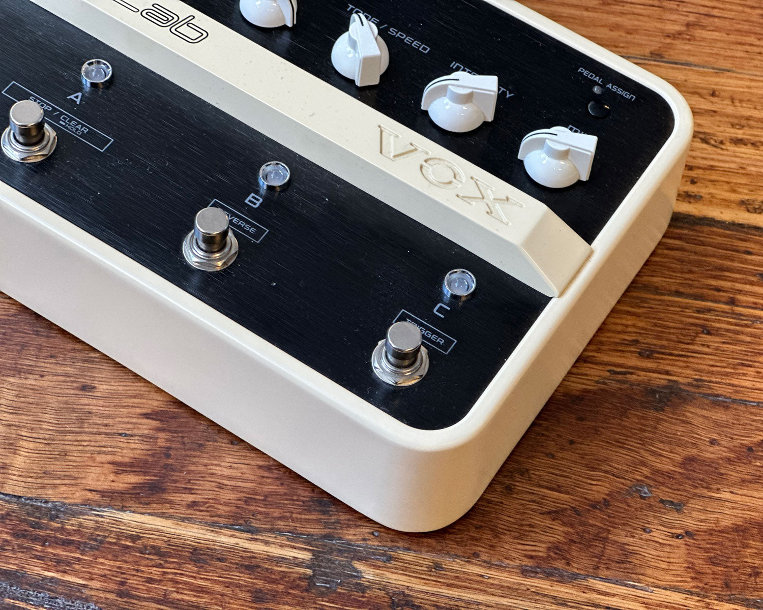 コスパ最強の「VOX DelayLab」ディレイエフェクターレビュー！ | 魔法の箱研究所 – エフェクターレビューサイト