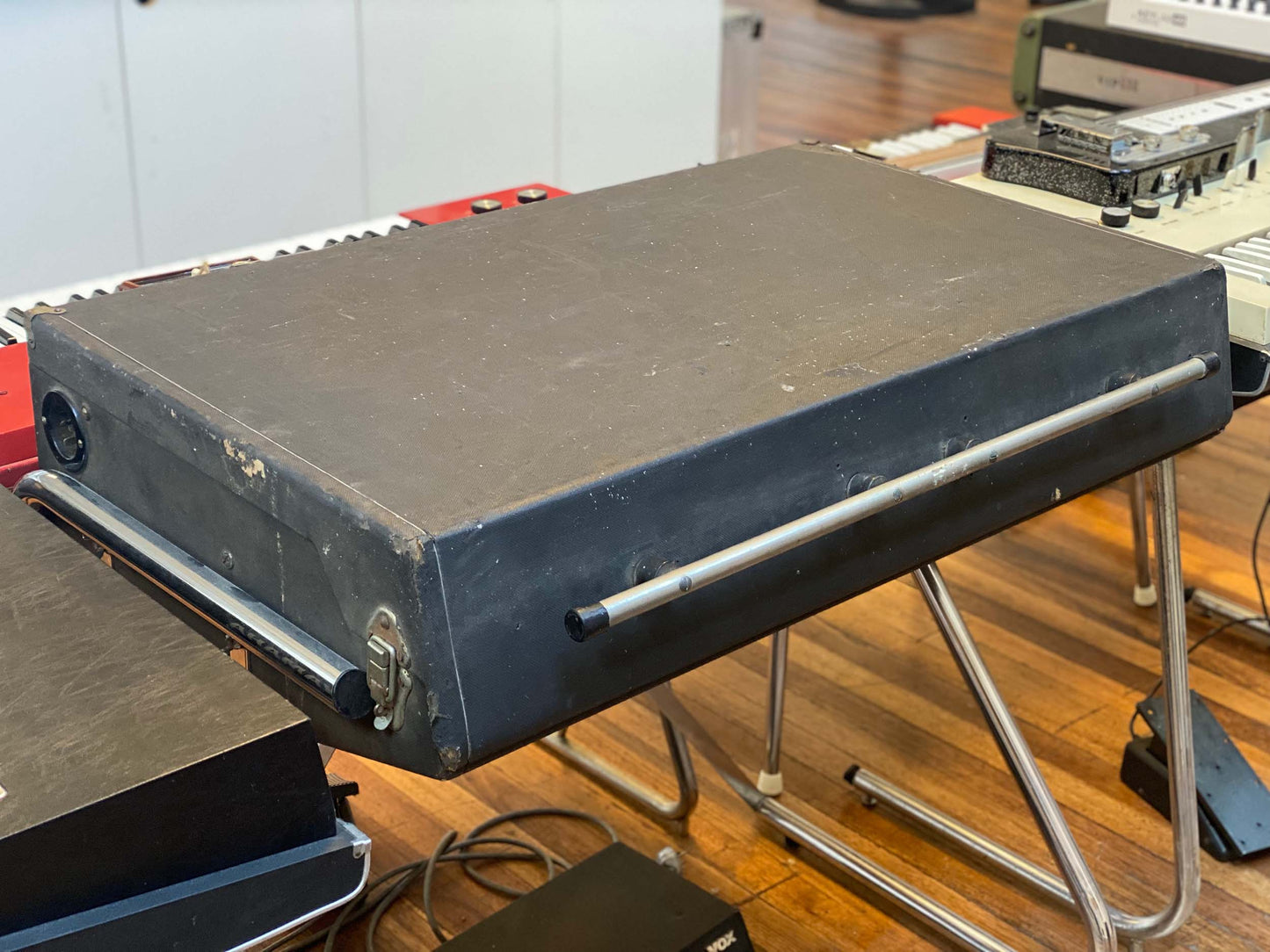 Vox V303E "Italian" Super Continental Organ
