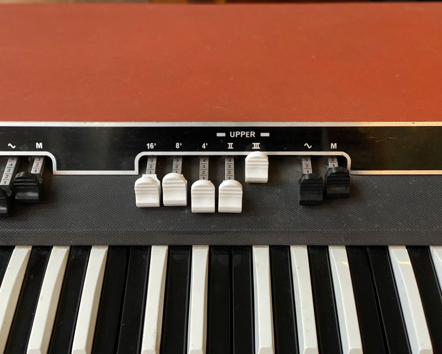 Vox V303E "Italian" Super Continental Organ