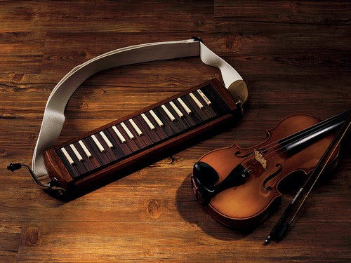 Suzuki W-37 Wooden Melodion
