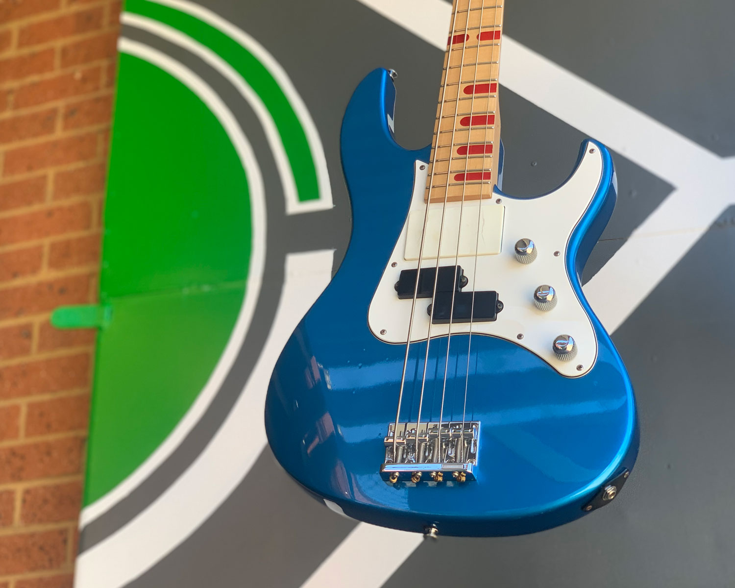 97 YAMAHA Attitude Special Billy Sheehan Signature – Found Sound