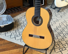 Load image into Gallery viewer, &#39;79 YAMAHA GC-5 - Grand Concert
