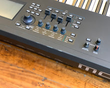 Load image into Gallery viewer, YAMAHA ModX8 - 88-Key GHS Action Synthesizer

