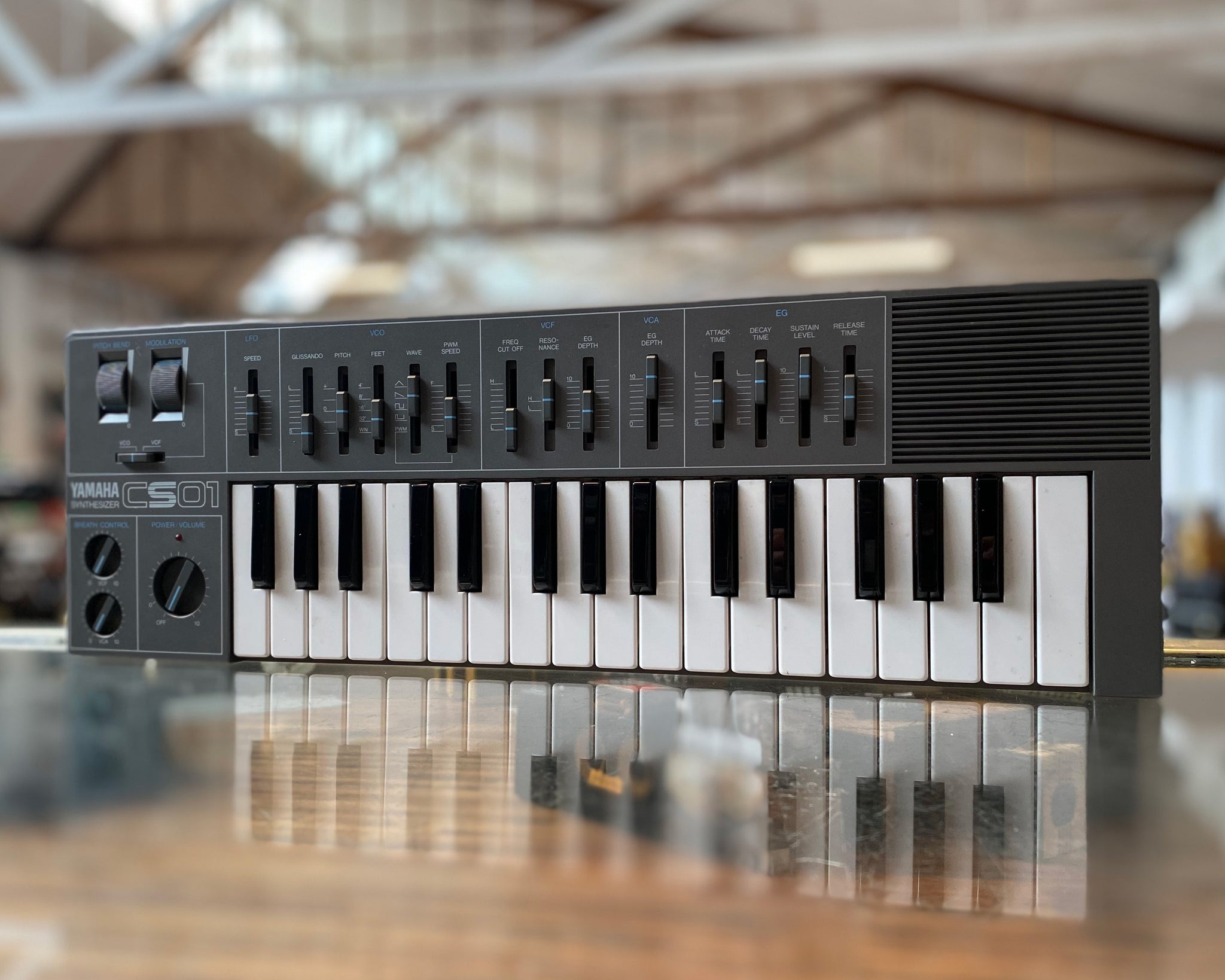 Yamaha CS01 Synthesizer – Found Sound
