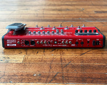 Load image into Gallery viewer, Zoom B9.1ut Bass Effects Console
