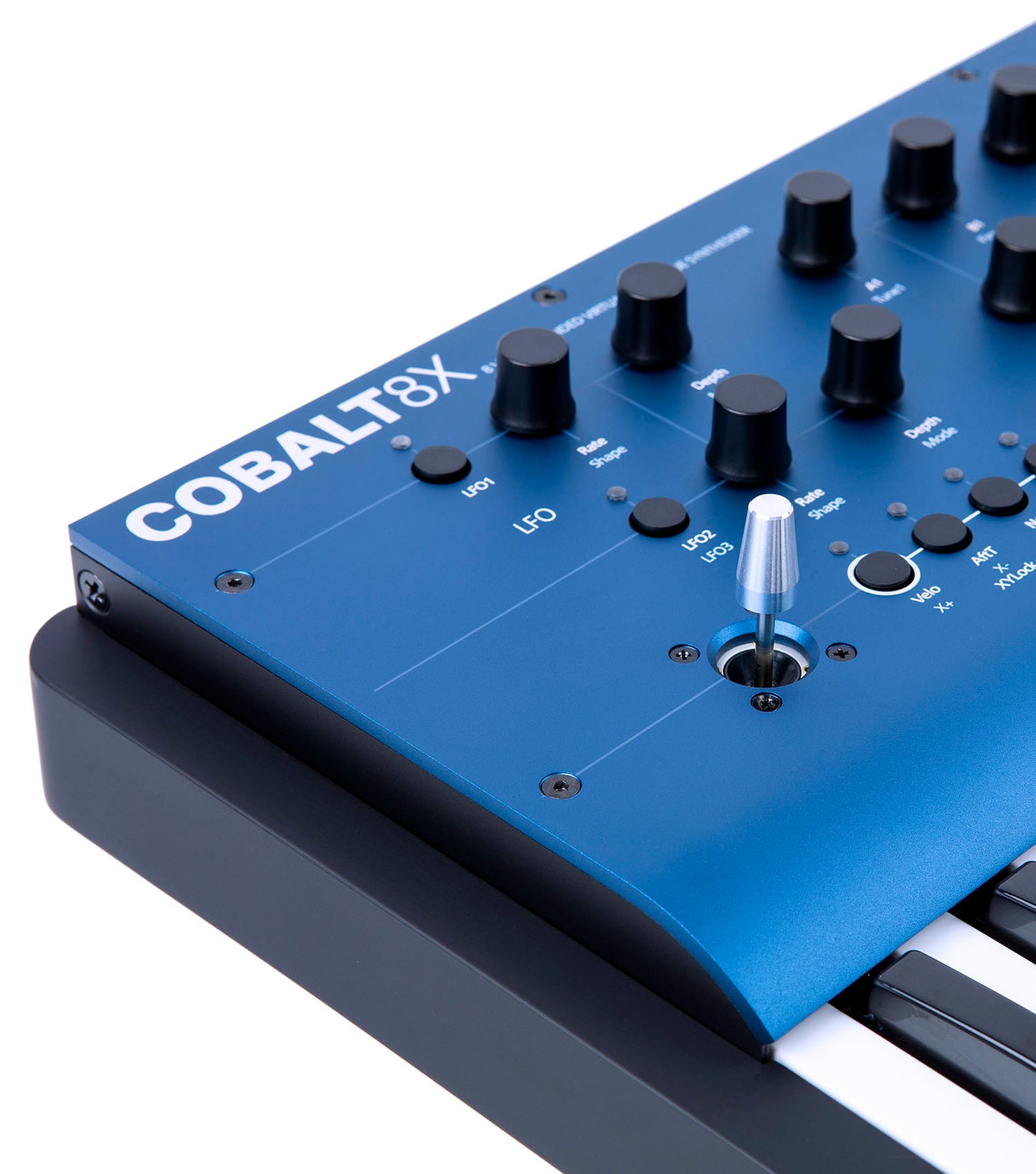 Modal Electronics COBALT8X 8 voice 61-keyextended virtual-analogue synthesiser