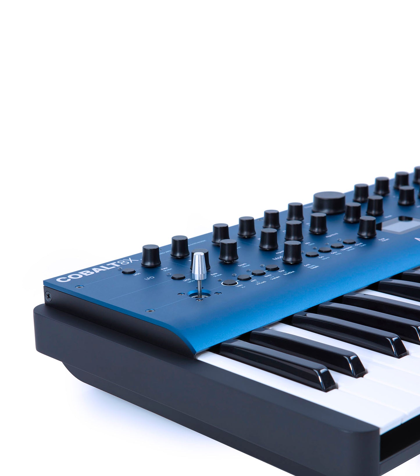 Modal Electronics COBALT8X 8 voice 61-keyextended virtual-analogue synthesiser
