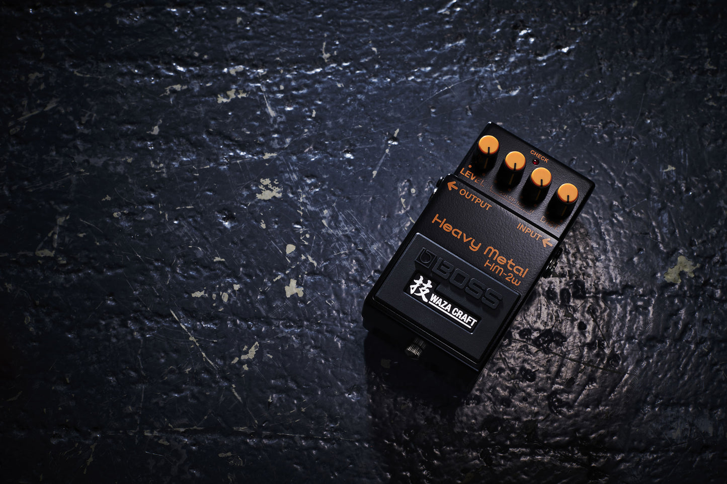 BOSS HM-2w Heavy Metal Waza Craft Special Edition