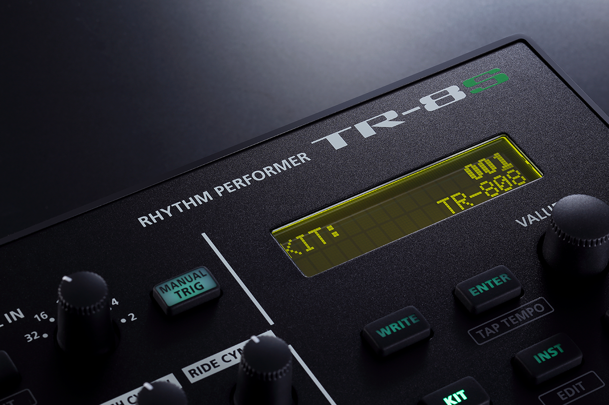 Roland TR-8S Rhythm Performer Drum Machine w/ Sample Playback