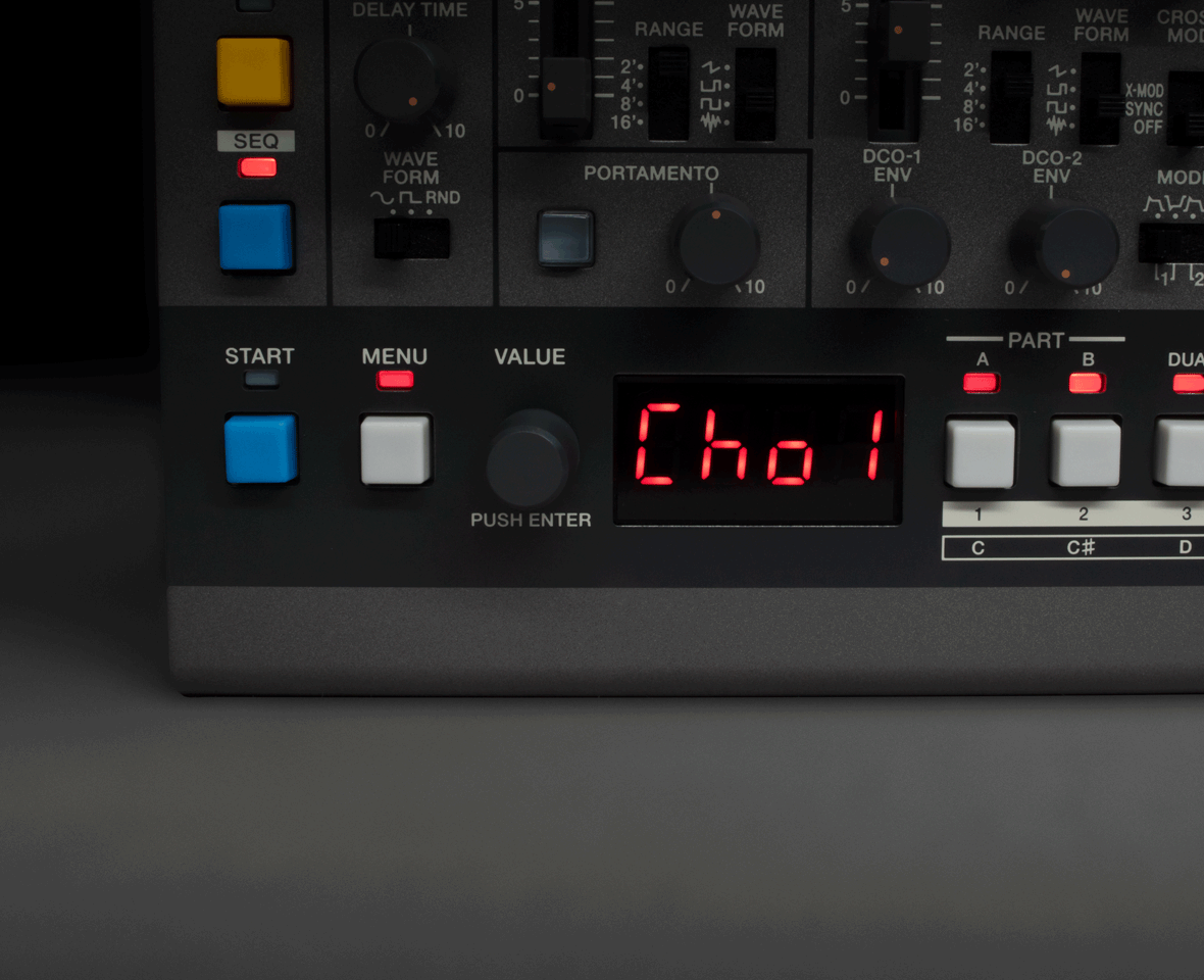 Roland JX-08 Synthesiser