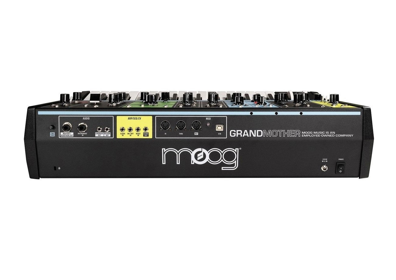 Moog Grandmother 👵 Semi-Modular Analog Synthesizer