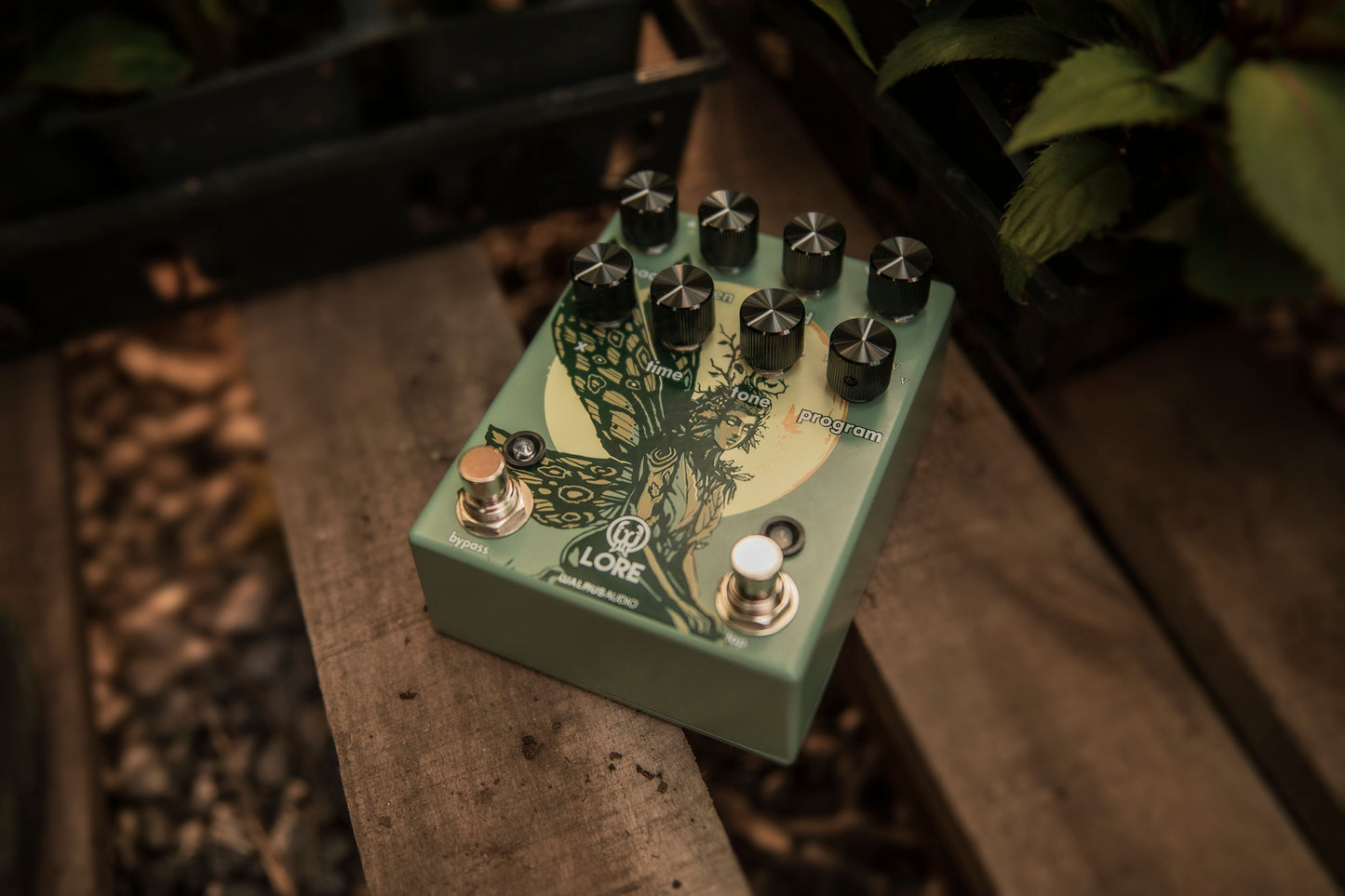 Walrus Audio Lore Reverse Soundscape Generator Pedal