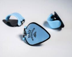 Black Mountain Spring Loaded Thumb Pick - Blue - Right Hand 0.5mm