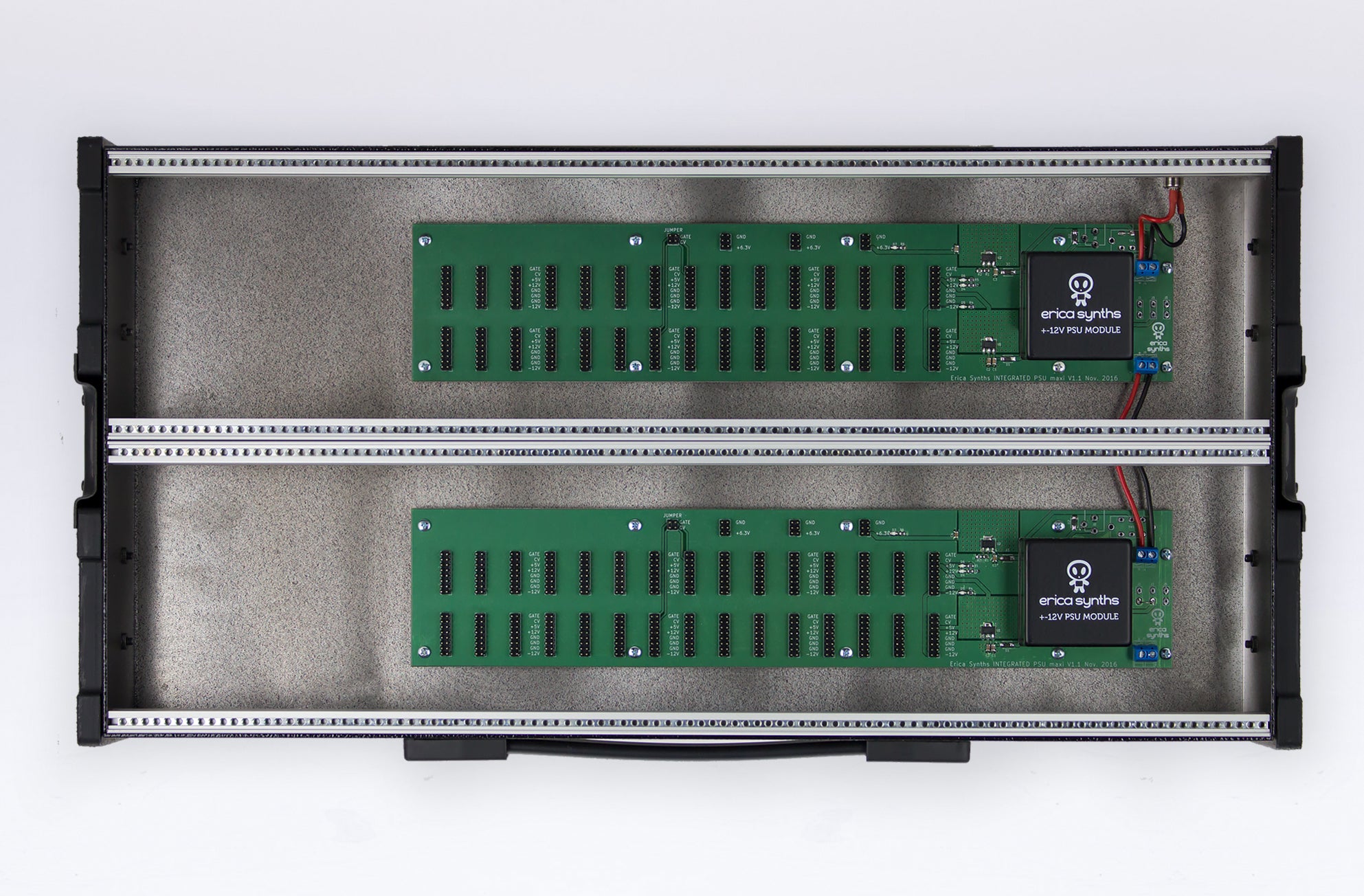 鍵盤楽器 Erica Synths 2x104 Aluminum Travel Case 鍵盤楽器 Erica Synths 2x104 Aluminum Travel Case Erica